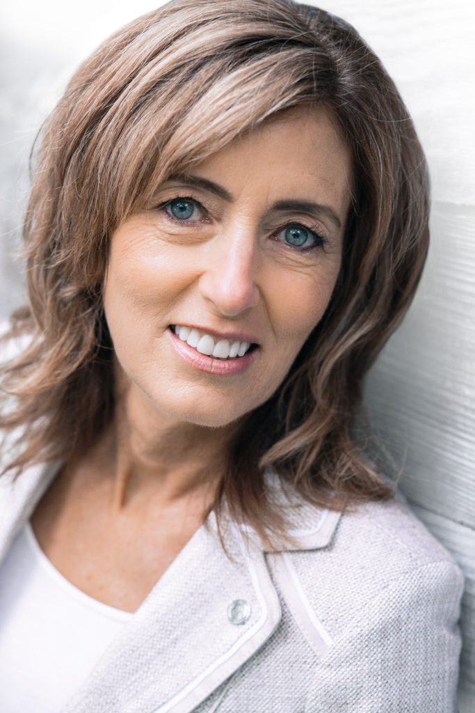 McKay, Julie photo edit